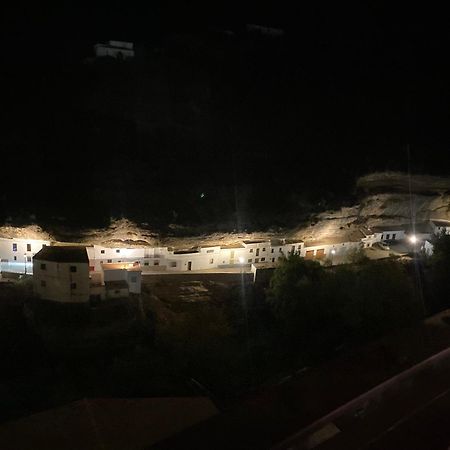 Casa Rural Bajo La Alcazaba Setenil De Las Bodegas Dış mekan fotoğraf